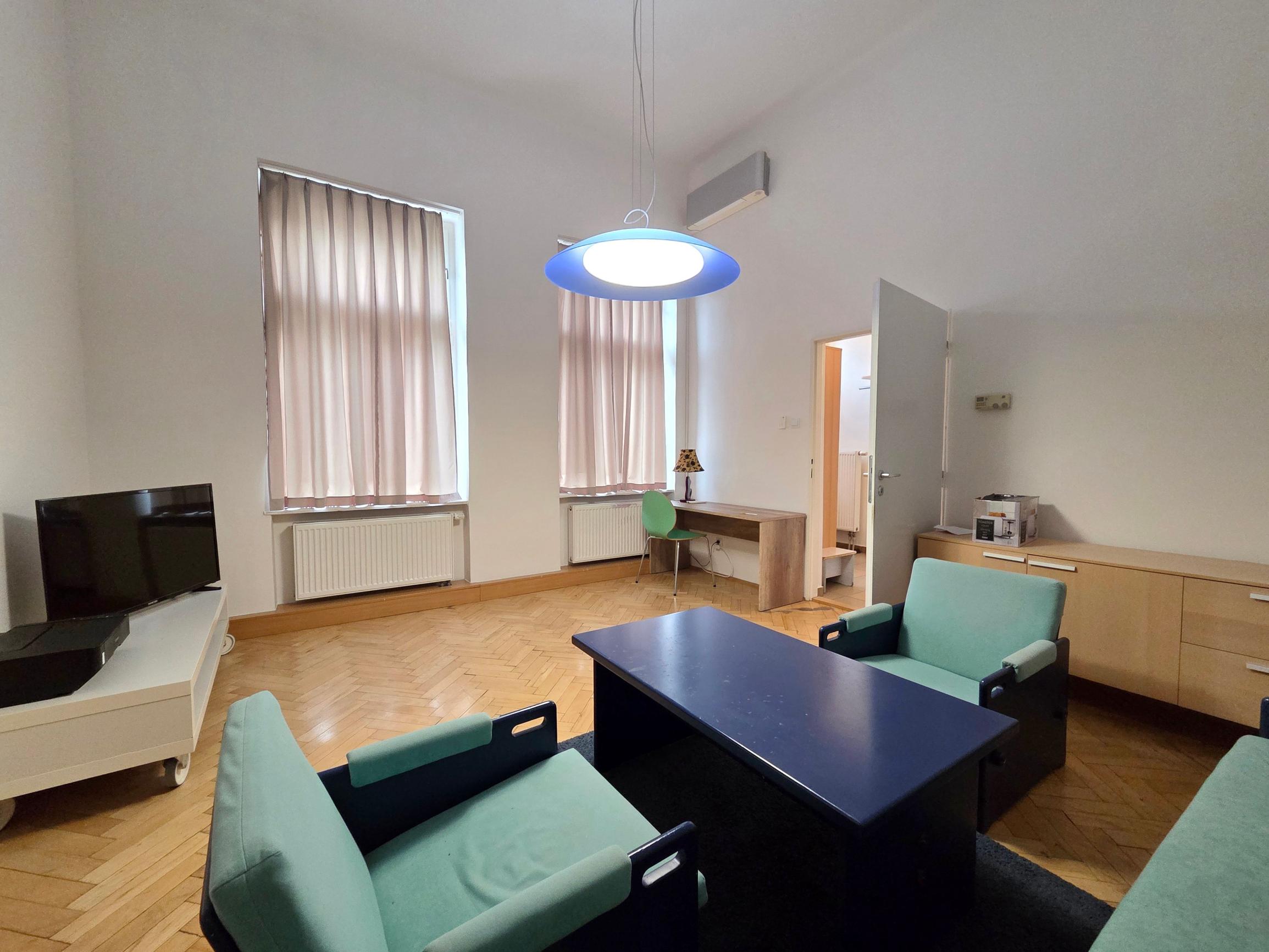 PRENÁJOM ELEGANTNÉHO 2-IZBOVÉHO BYTU V CENTRE MESTA Moyzesova ulica, Košice - Staré mesto - fotografia 11