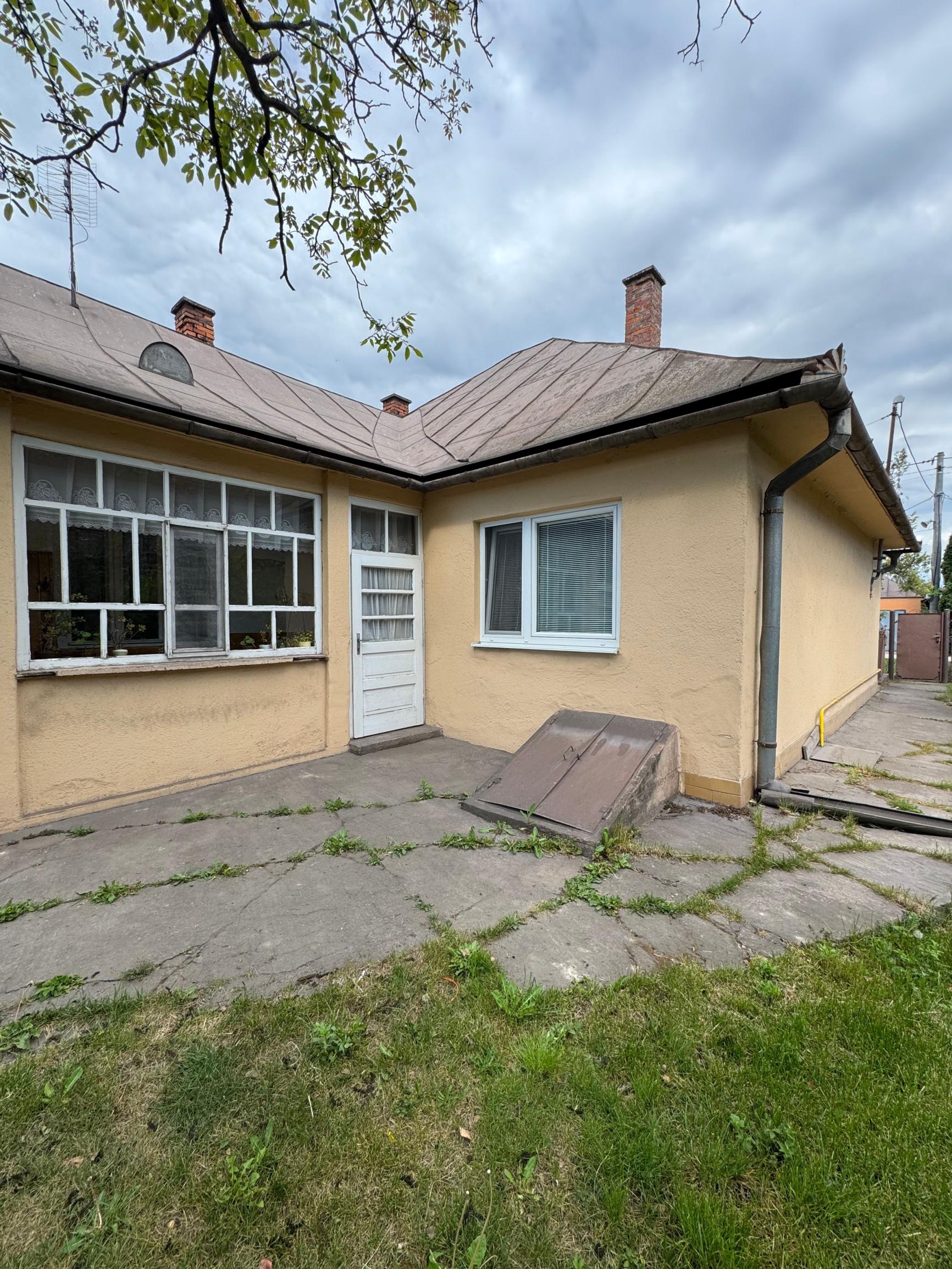 Na predaj 5-izbový rodinný dom v obci Veľká Ida - fotografia 16