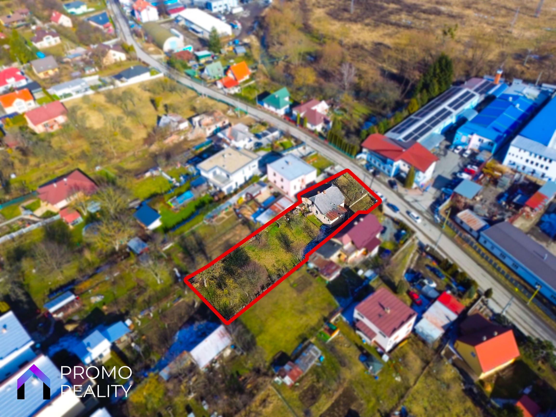 PREDAJ STAVEBNÉHO POZEMKU S RODINNÝM DOMOM K SURDOKU, PREŠOV  - fotografia 9