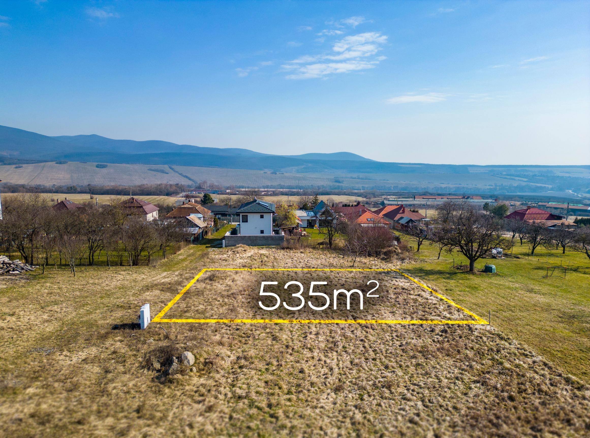 Stavebný pozemok s výhľadom na Slanský hrad. Slanec Košice  - fotografia 4