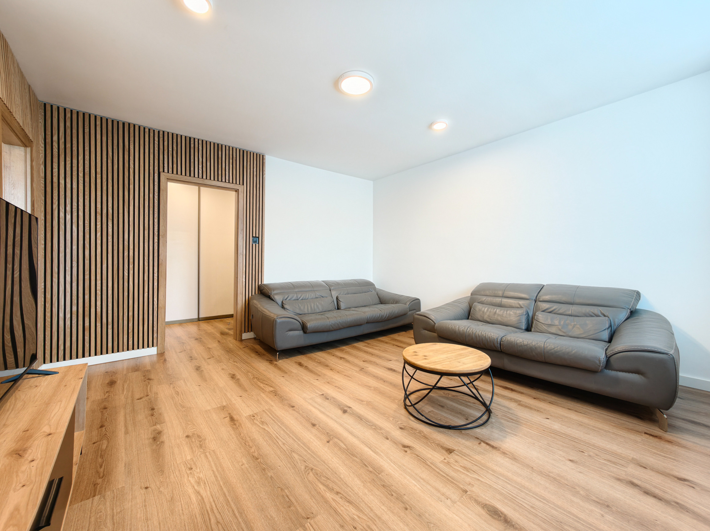 2-izbový byt 65 m² Kompletne zariadený Zimná ulica, Staré Mesto Košice - fotografia 14