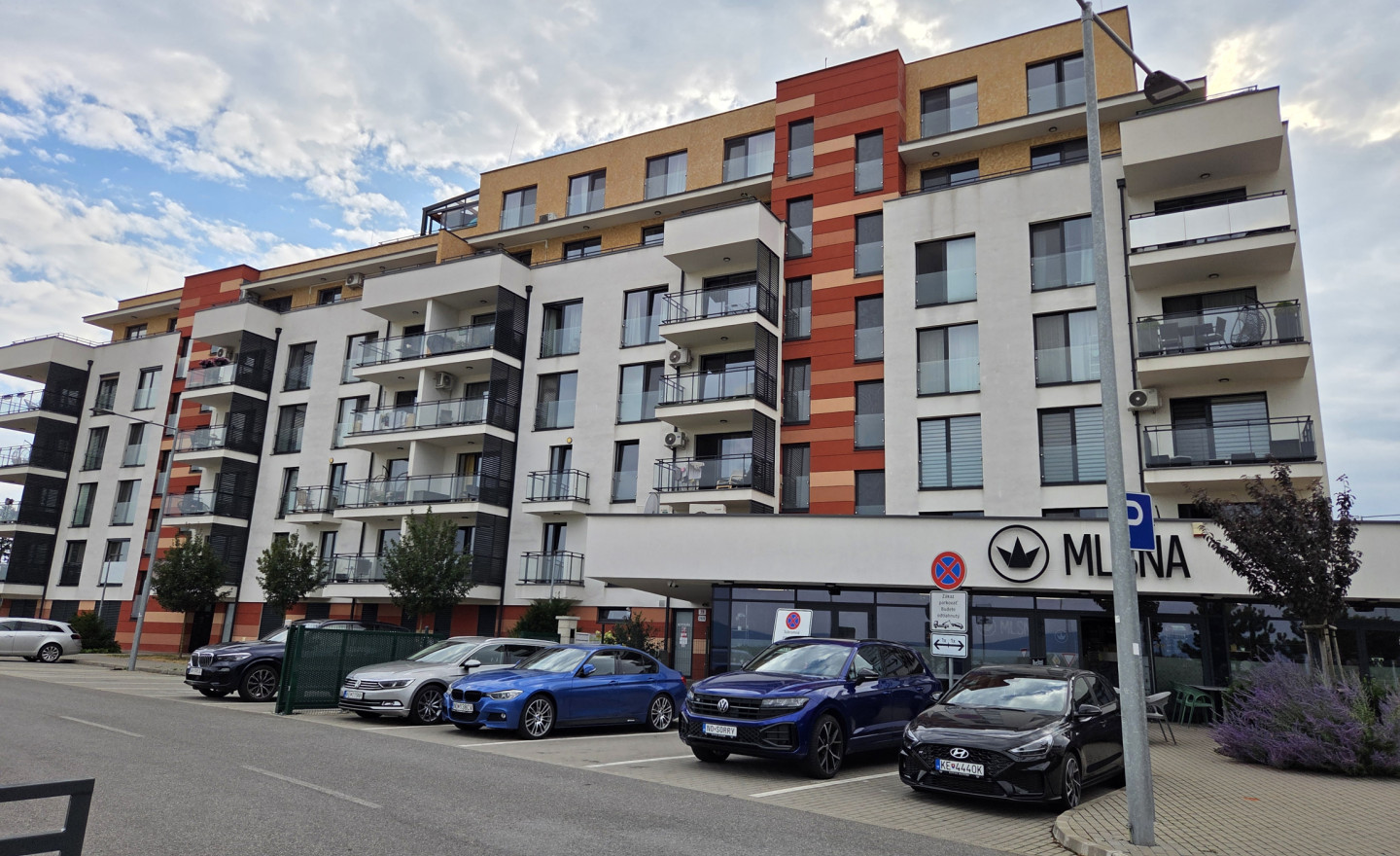 REZERVOVANÉ - 1-IZBOVÝ HOLOBYT, NOVOSTAVBA – JELŠOVÁ, PANORÁMA KOŠICE - fotografia 13