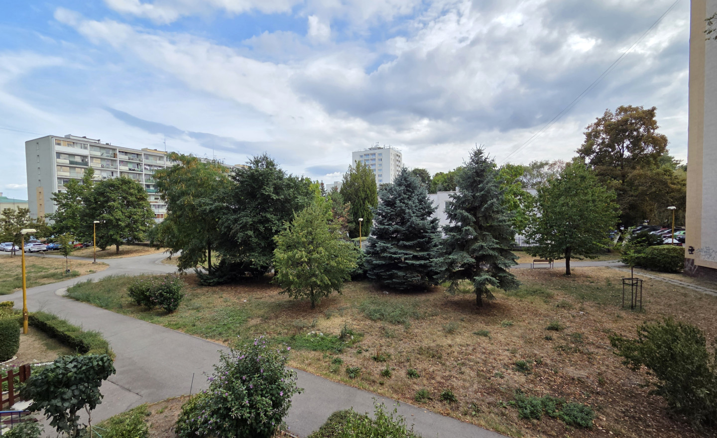 PRENÁJOM 3-IZBOVÉHO BYTU, VOJENSKÁ, KOŠICE-STARÉ MESTO - fotografia 11