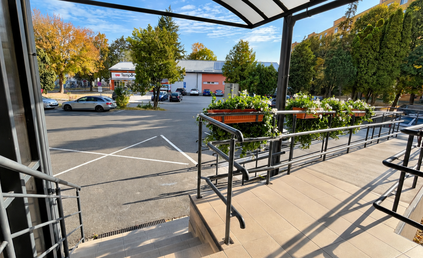 2-IZBOVÝ BYT S LOGGIOU A VÝHĽADOM – SALEZIÁNOV, MICHALOVCE - fotografia 18
