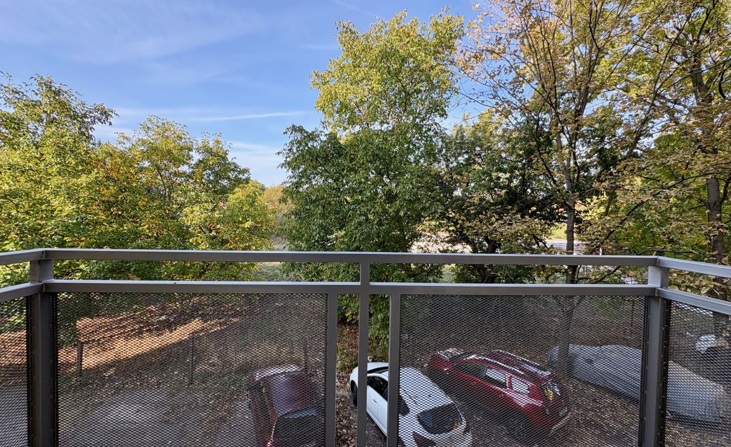 3-IZBOVÝ BYT 90m2+LODŽIA BALKÓN PARKOVANIE  PREŠOV - fotografia 11