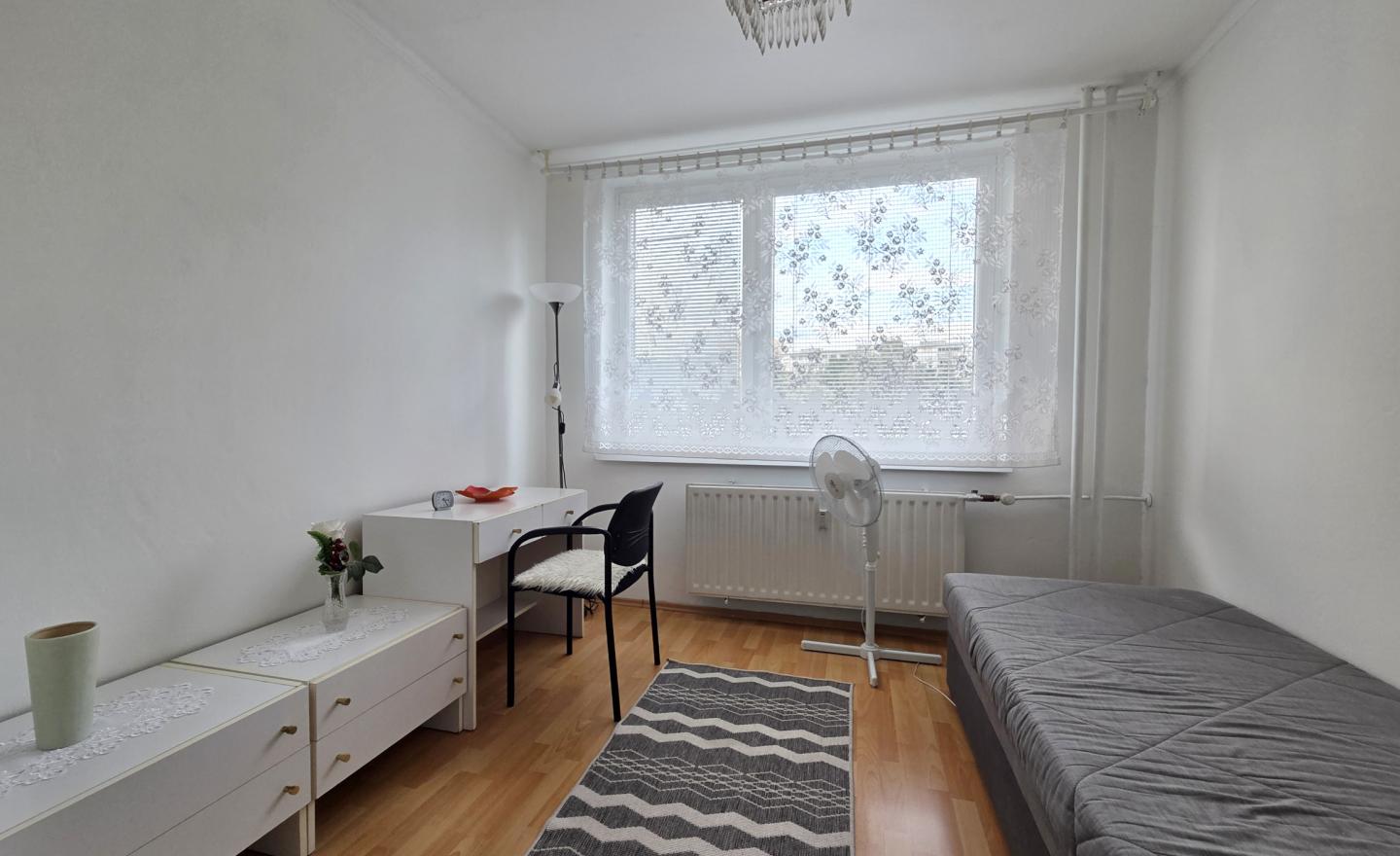 PRENÁJOM 3-IZBOVÉHO BYTU, VOJENSKÁ, KOŠICE-STARÉ MESTO - fotografia 7