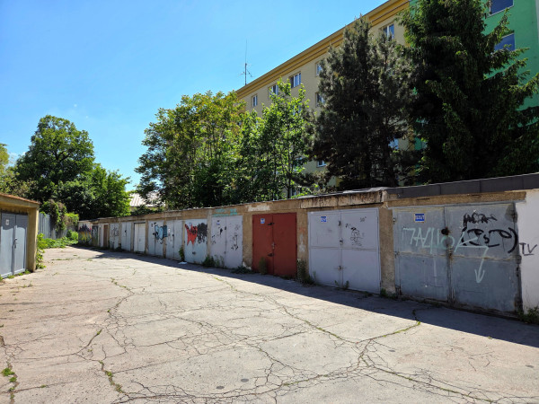 GARÁŽ NA PREDAJ – Jakobyho ulica, Košice – Staré Mesto