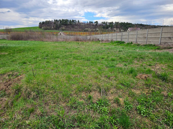 Stavebný pozemok 1020m², Novajidrány, Maďarsko