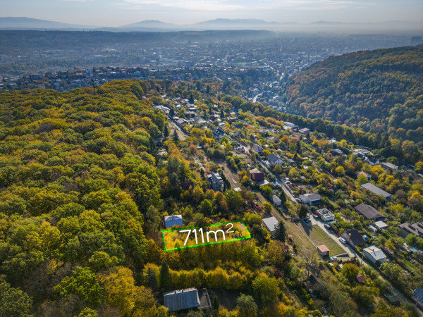 Záhrada 711 m² priamo pod lesom, Košice-Sever