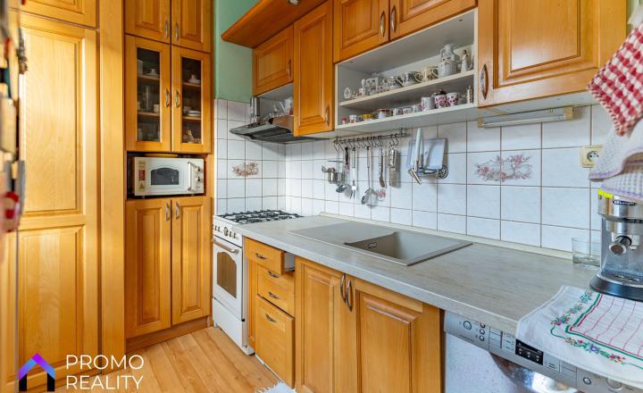 PRIESTRANNÝ 4 IZBOVÝ BYT S BALKÓNOM, TOMAŠÍKOVÁ, 85 m² - fotografia 3