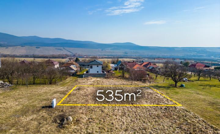 Stavebný pozemok s výhľadom na Slanský hrad. Slanec Košice  - fotografia 3